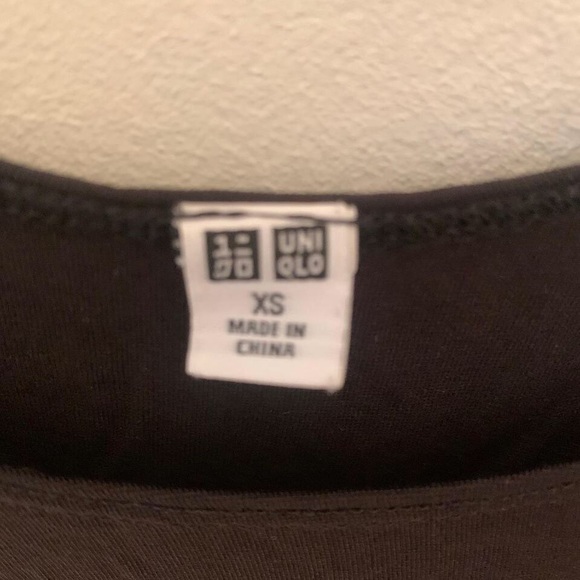 UNIQLO Black Tank Top - Picture 2 of 3